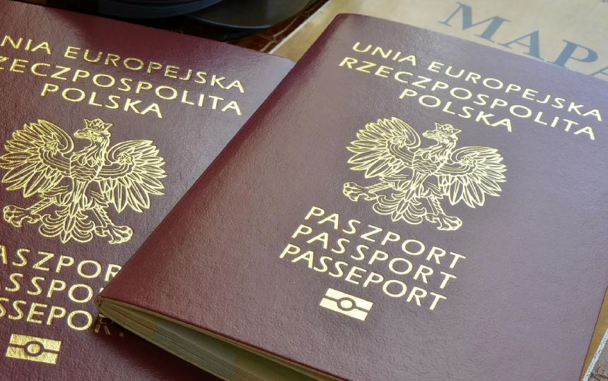 شرایط اخذ پاسپورت لهستان