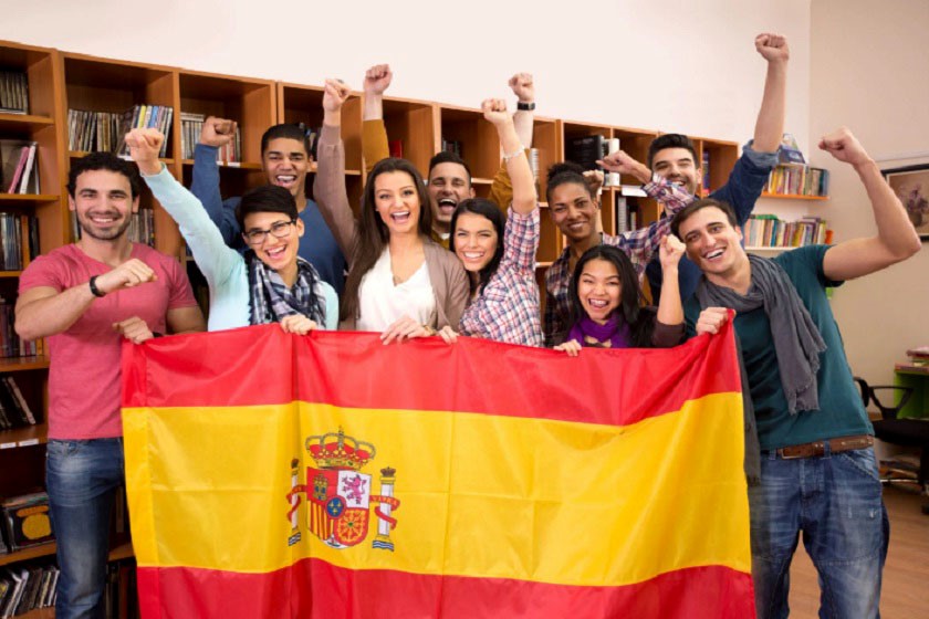 اقامت اسپانیا از طریق تحصیل