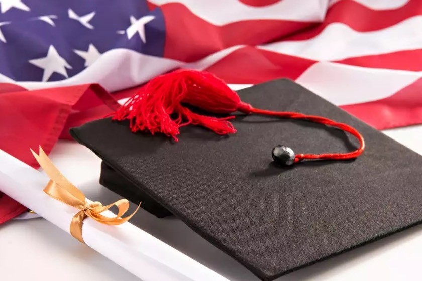 اخذ تابعیت آمریکا از طریق تحصیل